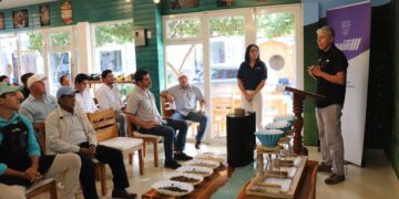 Entregan dos certificaciones de uso de Denominación de Origen Café de Galápagos