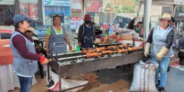 Asociaciones productivas participaron en el X Festival del Cuy Azogues 2024