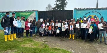 Trabajo articulado para capacitar a pequeños productores de mora en Bolívar