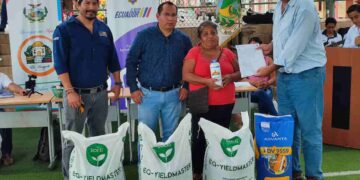 Socializan proyectos agropecuarios a pequeños productores de Jipijapa (Manabí)