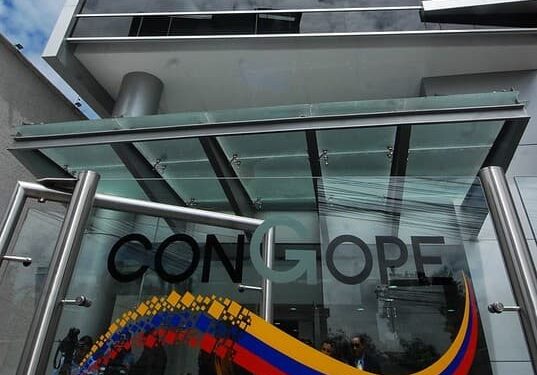 Gobierno aún mantiene deudas con 9 provincias, entre ellas: Guayas, Pichincha y Manabí