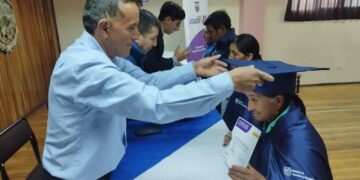 Productores de leche de Ambato y Tisaleo conforman Agencia de Extensión Rural