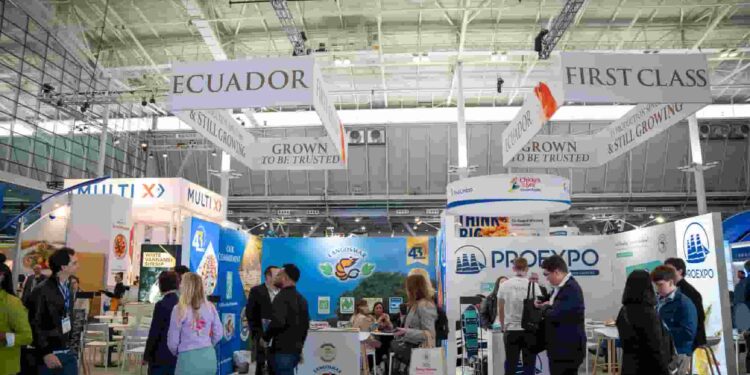 Camarón ecuatoriano destaca en feria de Estados Unidos