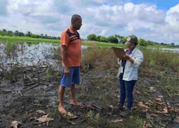 Ayuda humanitaria y bono agrícola de la prefectura del guayas a los más vulnerables por el invierno