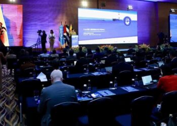 Reunión global en Ecuador para fortalecer la lucha contra la pesca ilegal