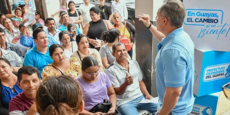 Prefectura del Guayas entrega Bono Agrícola Solidario a pequeños arroceros