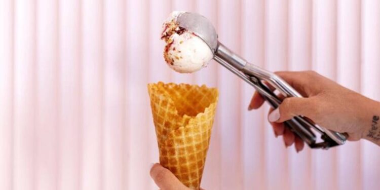 Fabricantes de helados de EE.UU. eliminarán los colorantes sintéticos por su relación con el cáncer o la diabetes