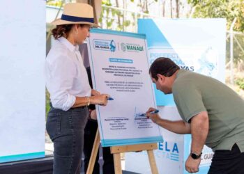 Prefecturas de Manabí y Guayas fortalecen su conectividad vial y el desarrollo productivo