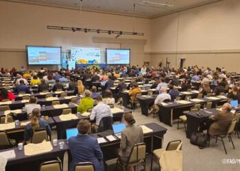 Primer diálogo mundial para abordar la creciente amenaza de la influenza aviar