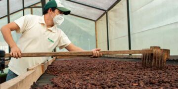 Ecuador inicia negociaciones con la Unión Europea para promover inversiones sostenibles