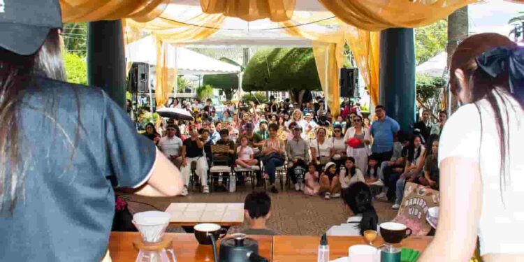 25.000 visitantes dinamizaron la economía en el “Festival Loja Sabor a Café 2025”