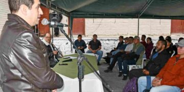 Productores lojanos se capacitan en mejoramiento genético y cruzamientos de ganado