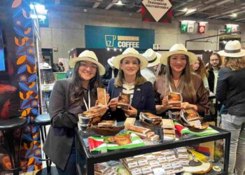 Manabí brilla en el Salón de Chocolate de París