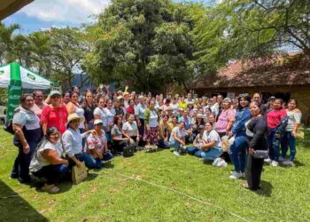 Prefectura de Manabí celebra a las mujeres rurales que siembran futuro