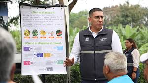 250 productores y estudiantes de Santa Rosa refuerzan sus conocimientos en bioseguridad junto a Agrocalidad