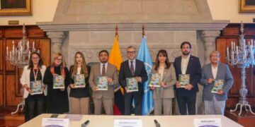 Ecuador lidera las exportaciones mundiales de banano, plátano, camarón, balsa y palmito, según el Atlas Agroeconómico 2024