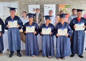 164 agricultores manabitas se gradúan y fortalecen la Agricultura Familiar Campesina