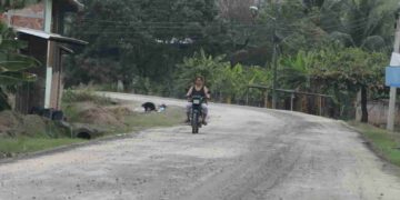 Camino al desarrollo rural: la vía Bijahual–Cajones impulsa la producción agrícola en Calderón