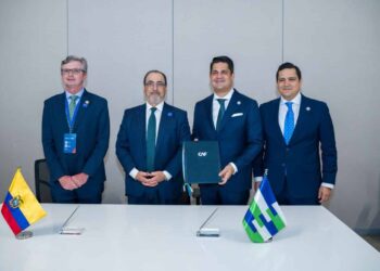 Ecuador lidera iniciativa regional para proteger el banano Cavendish frente a amenazas fitosanitarias