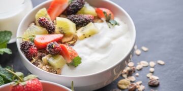 El yogur griego gana protagonismo por sus beneficios nutricionales