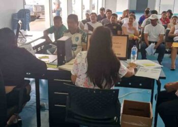 Carnetización de pescadores artesanales se realizará hasta el 25 de febrero en Manabí